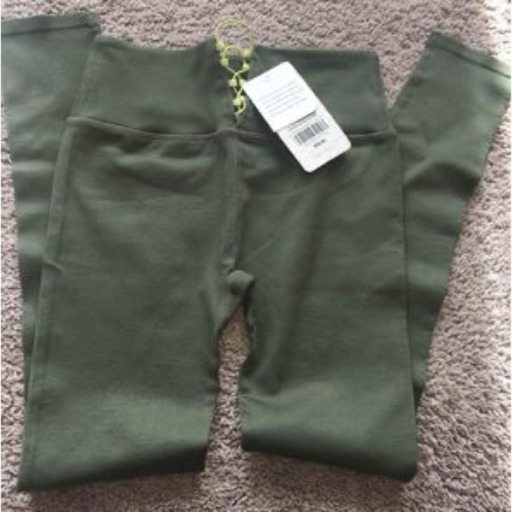 Fabletics leggings sz S NWT